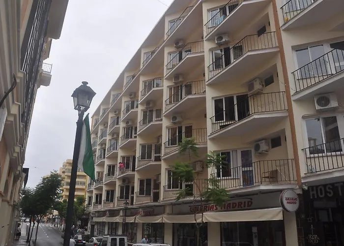 Guest house Tematico El Cid 2*